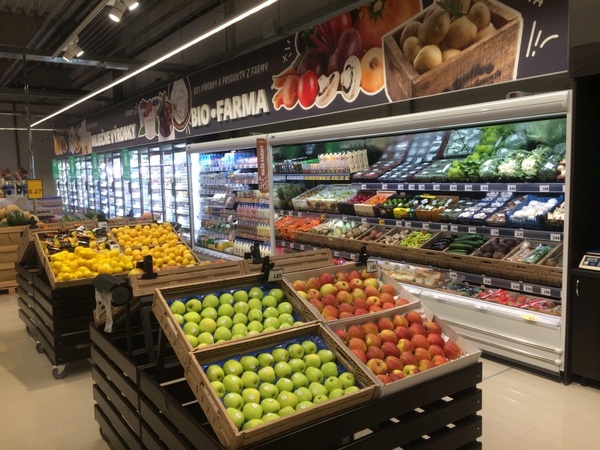 Supermarket 720 m2, Plešivec