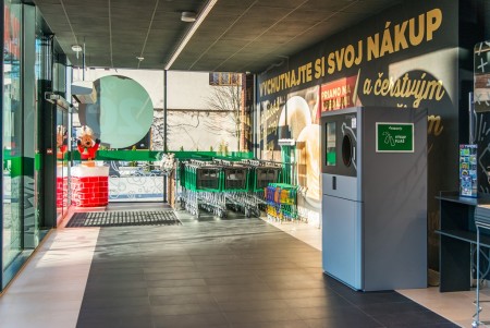 KAJ